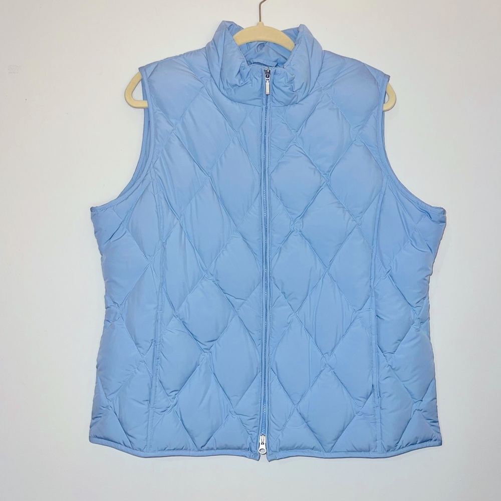 Beautiful women’s Pendleton puffer vest